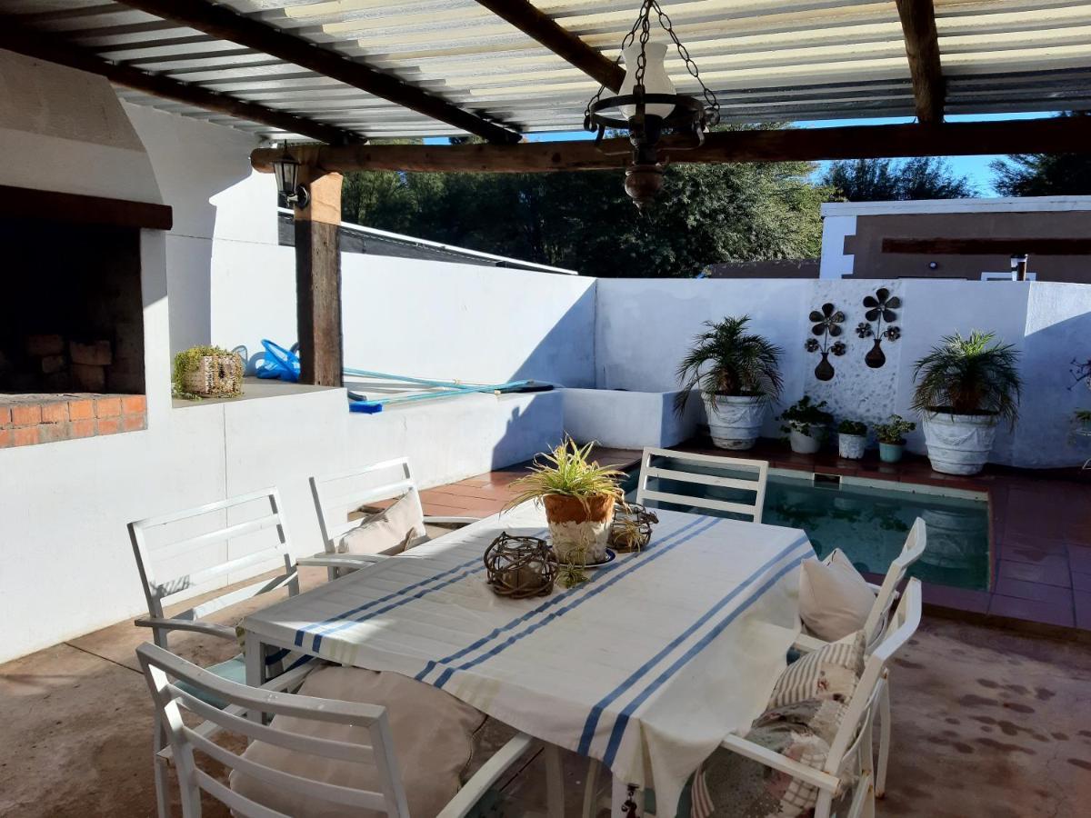 Carmel Villa B&B Or Self-Catering Calvinia Exterior foto